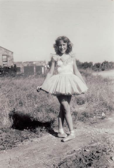 Jeannette LaBounty, 1940s